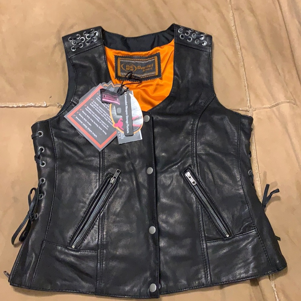 Women’s Daniel Smart Genuine Leather Vest